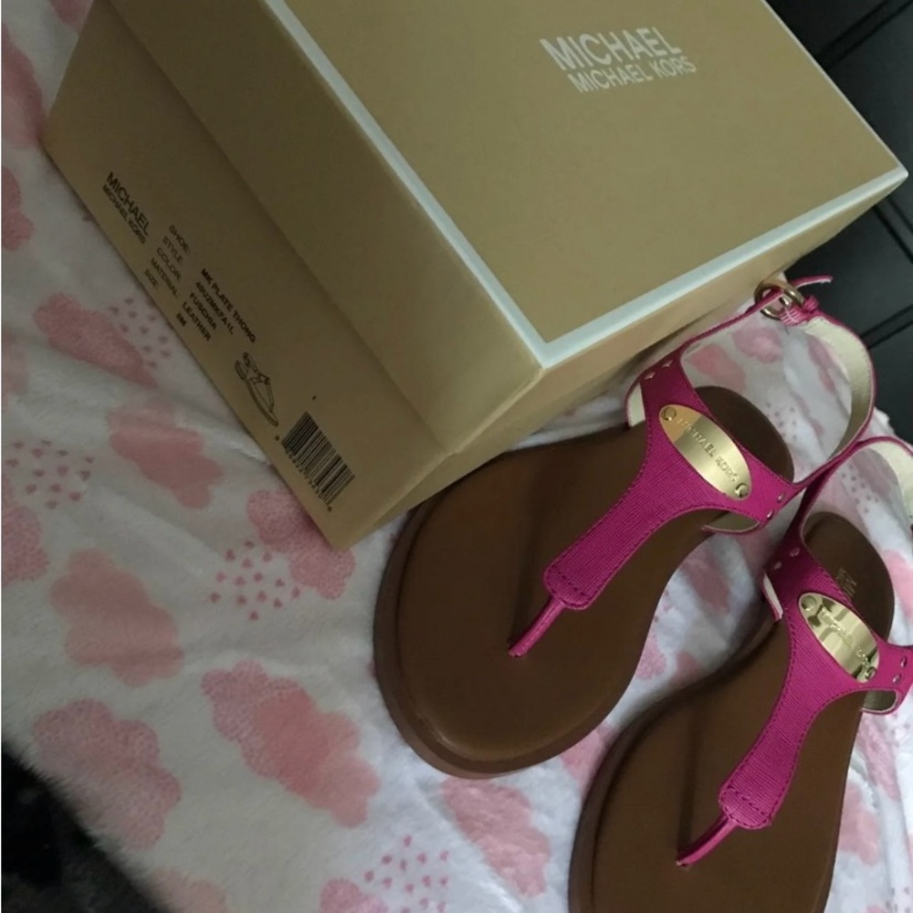 Michael Kors Pink Sandals - Picture 1 of 2